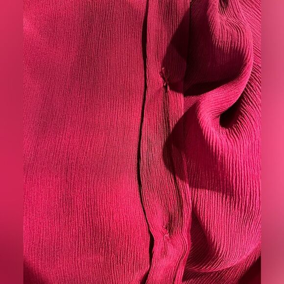 Armani Collezioni Silk Red Button Down Shirt Notched Collar Size 6 - Picture 7 of 9